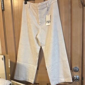 Zara Cream Textured Cropped Pants
